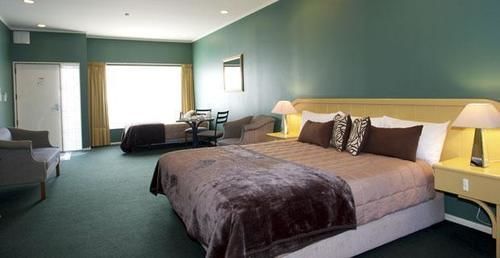 Motel Village 4*